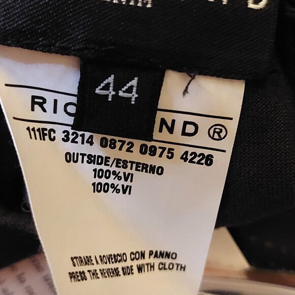 Richmond Gray Beaded Top w/Back Waist Tie Sz 44 NWT - Picture 13 of 13